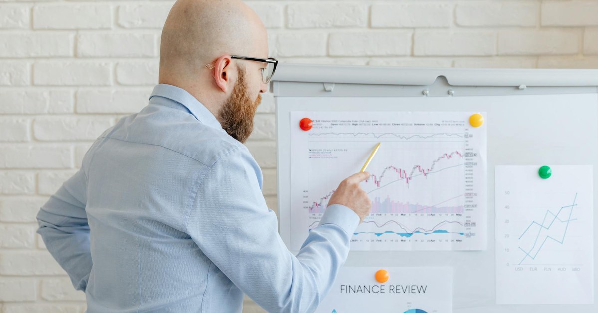 Optimising Sales Operations: A Strategic Imperative for Boardrooms with AI