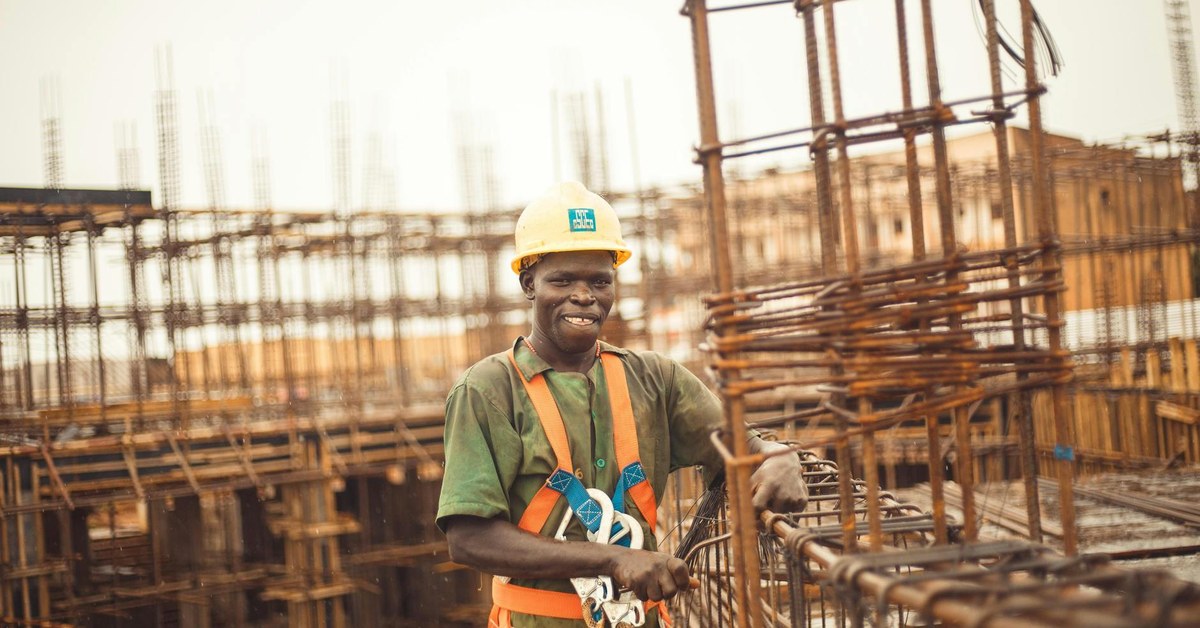 AI in Construction: From Estimating to Project Tracking