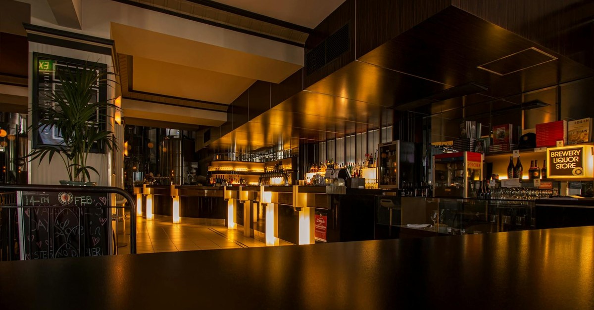 Beyond the Hype: Discerning AI Specific Applications Hospitality Businesses Must Prioritise by 2026