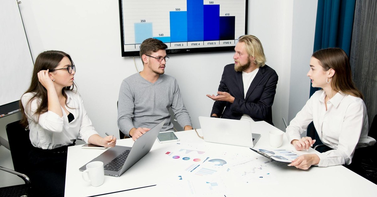 Optimising Sales Performance: Strategic AI Tools for Sales Directors in 2026