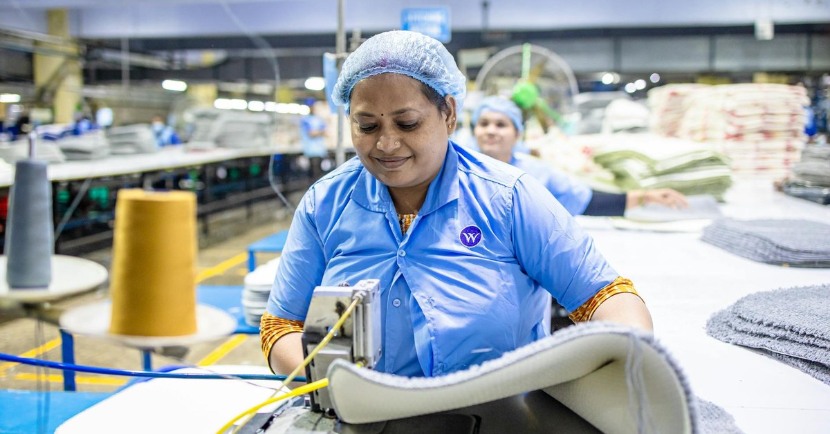 The Unspoken Crisis: Reclaiming Business Development Time in Manufacturing Companies for Future Relevance