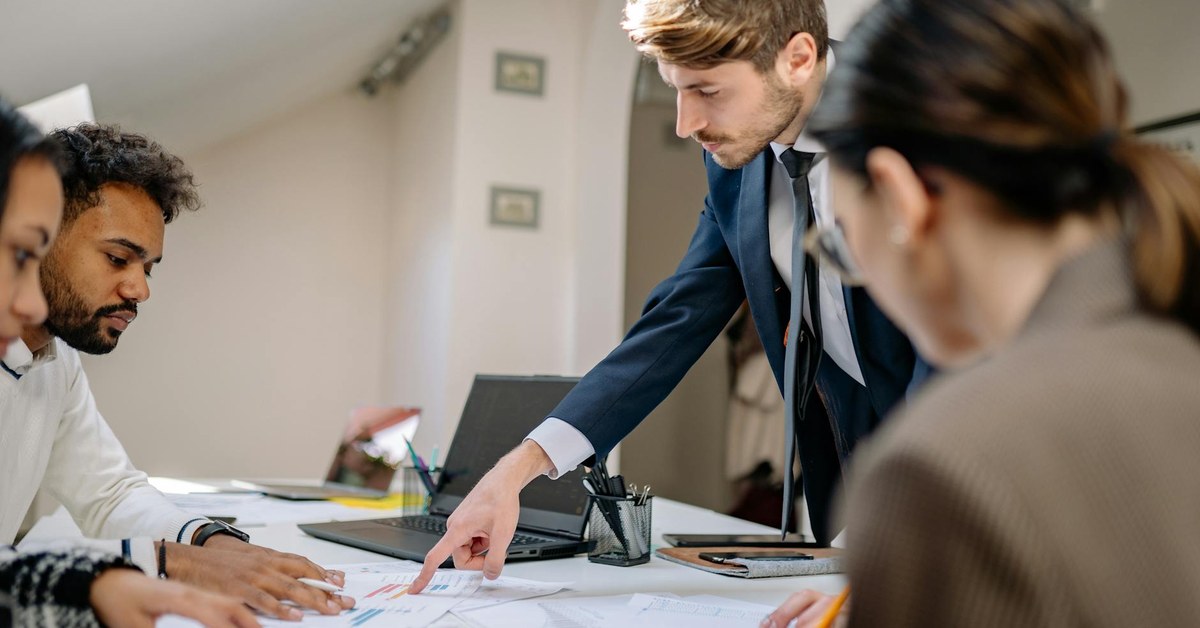 The Illusion of Control: Why Your Calendar Betrays Your Procurement Leadership