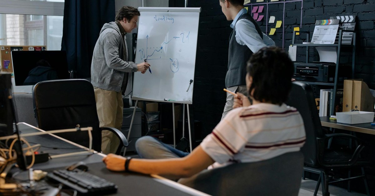 Leading Through Flux: Effective Change Management for Team Leaders