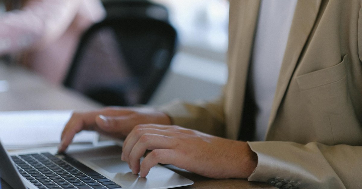 Client Management Efficiency in Telecommunications Companies: Optimising Relationship Value