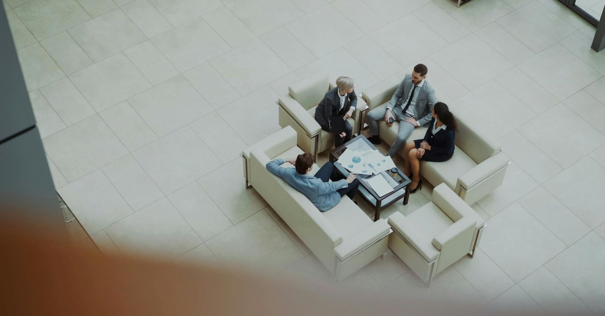 Client Meetings vs Internal Meetings: Where Should Your Time Go?