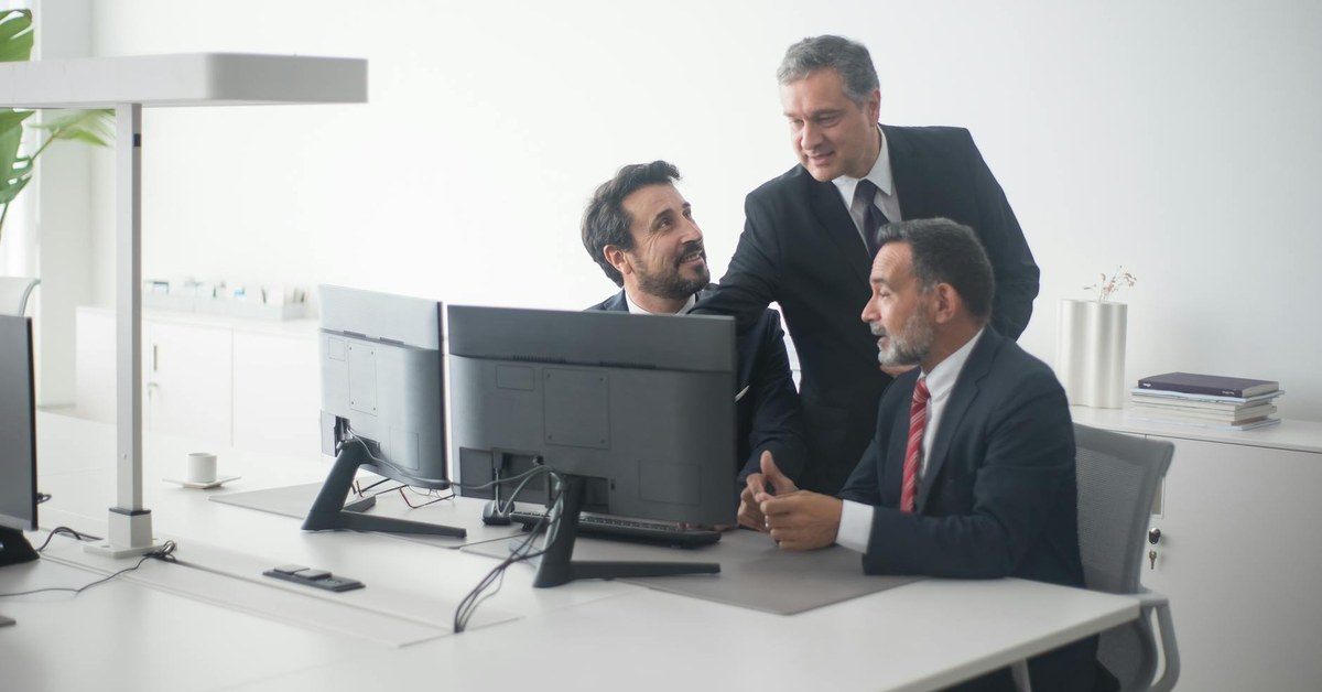 Securing Competitive Advantage Through Efficiency in Consultancy Firms: A Strategic Imperative for Modern Professional Services