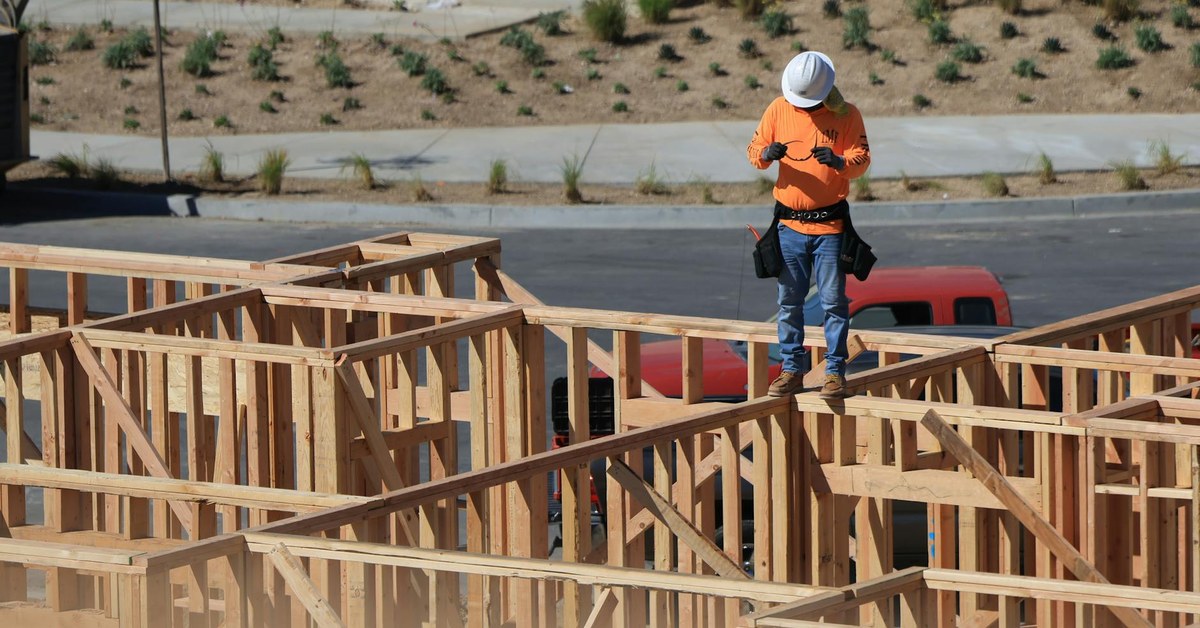 The Unseen Cost: Reclaiming Profitability Through Data Management Efficiency in Construction Businesses