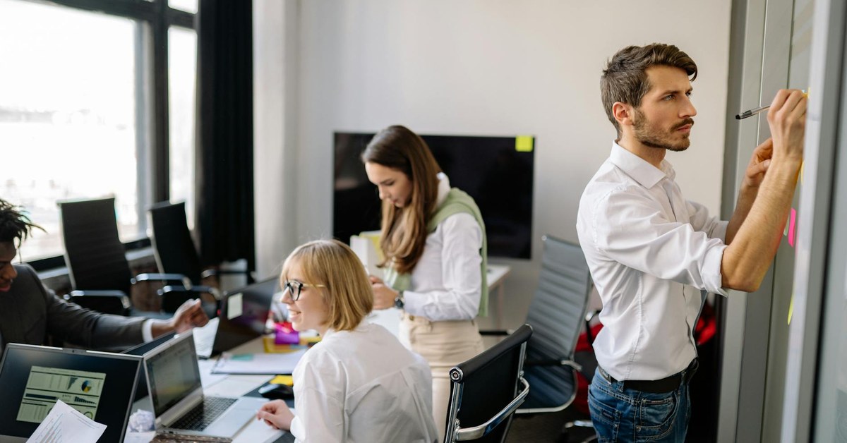 Delegation for Sales Directors: What the Data Shows About Strategic Capacity