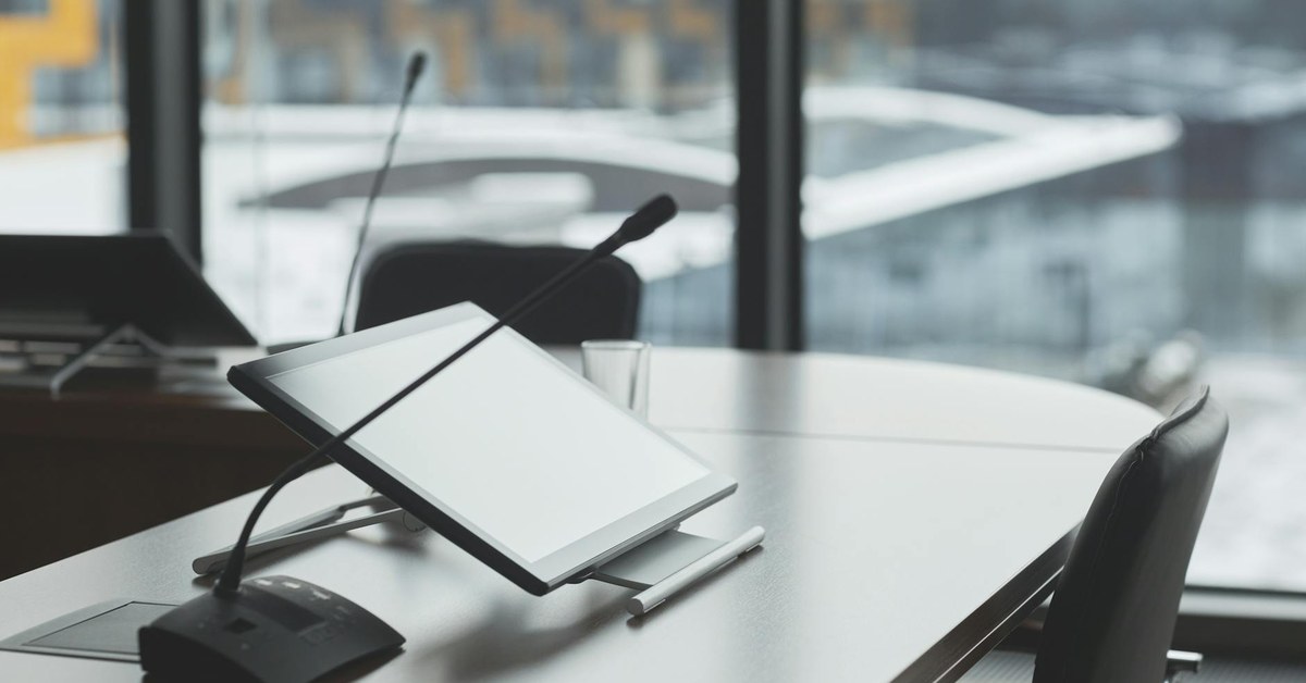 Mastering the Influx: Developing an Email Triage System for Senior Leaders