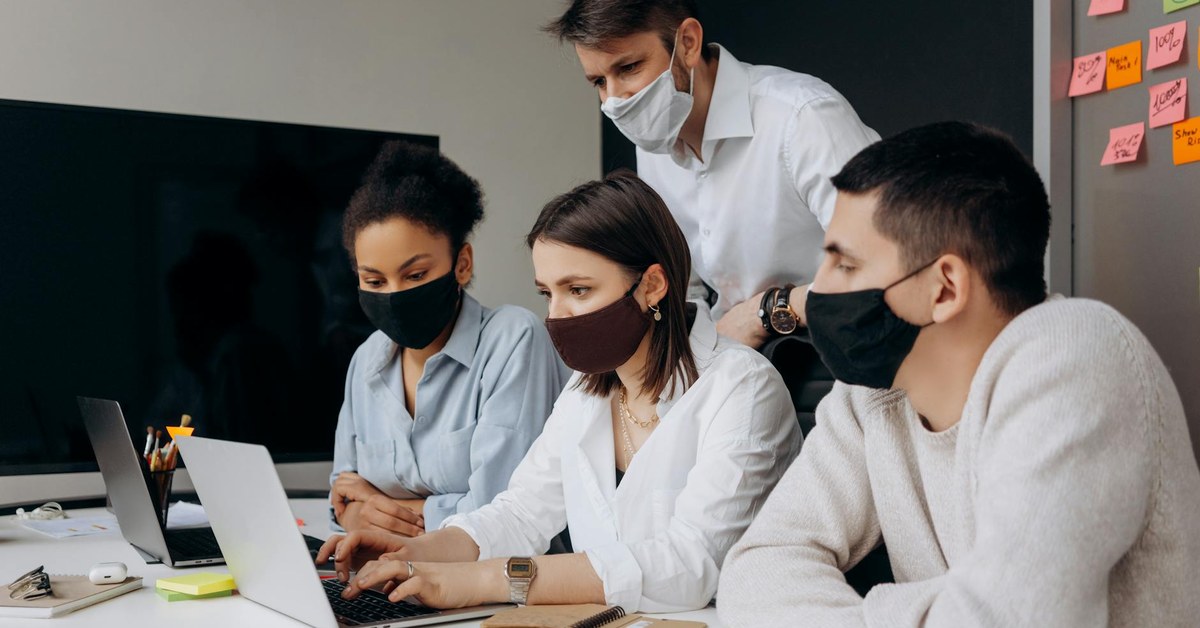 Beyond the Clock: The Strategic Imperative of Energy Management for Operations Managers