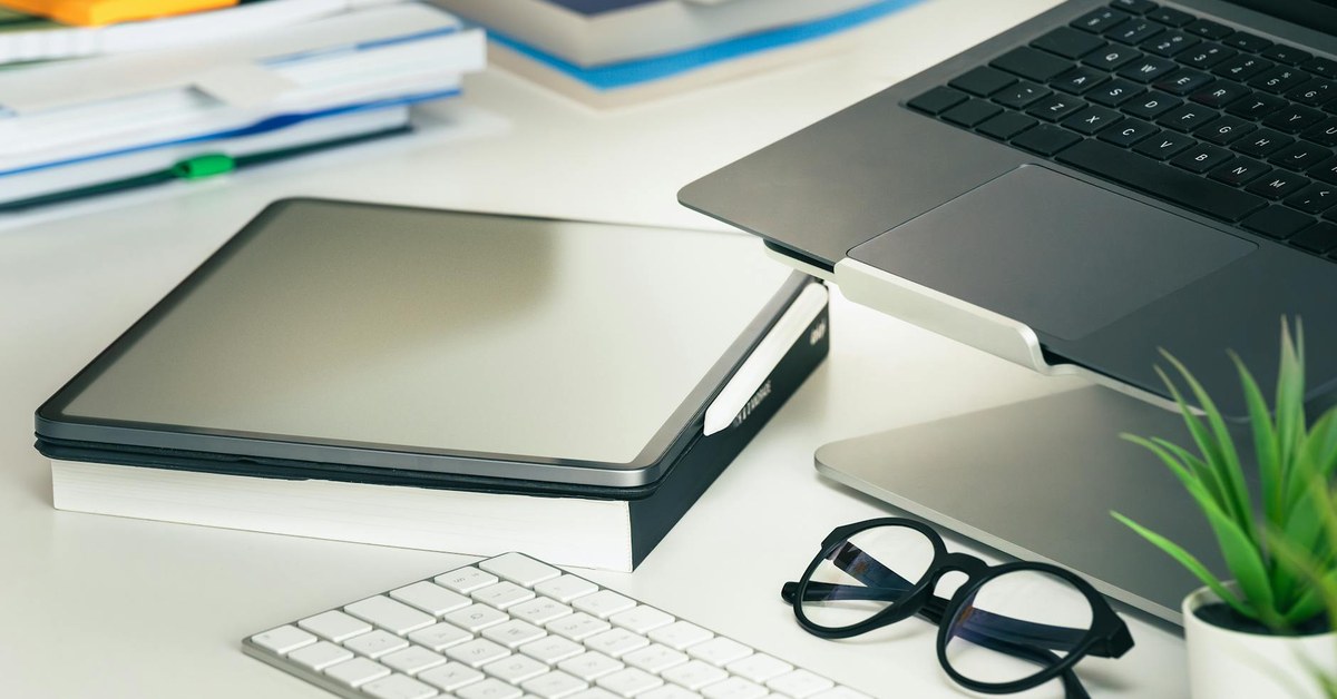 How Caffeine Affects Executive Focus (The Research)