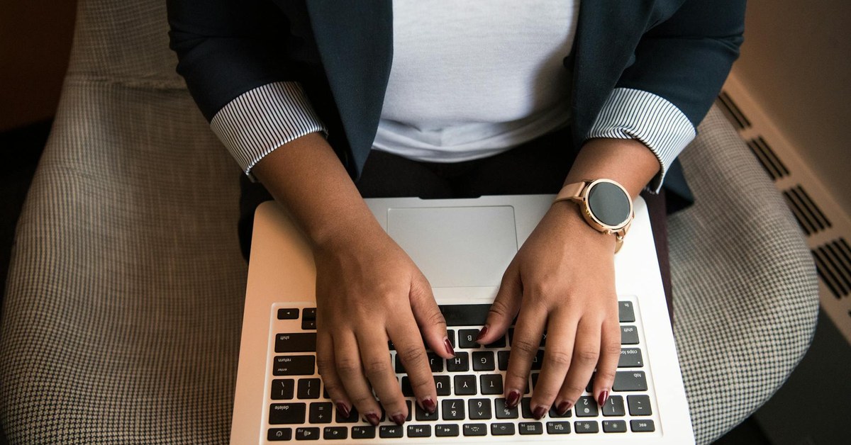 How Many Emails Do CEOs Actually Get Per Day?