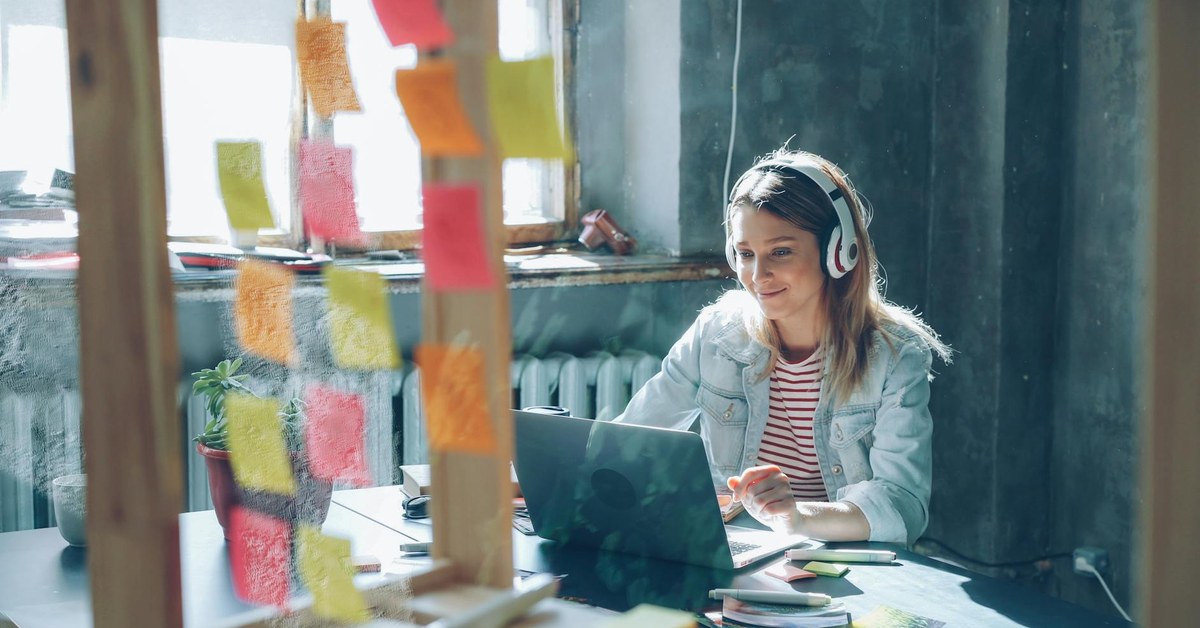 How to Handle Information Overload Without Missing What Matters
