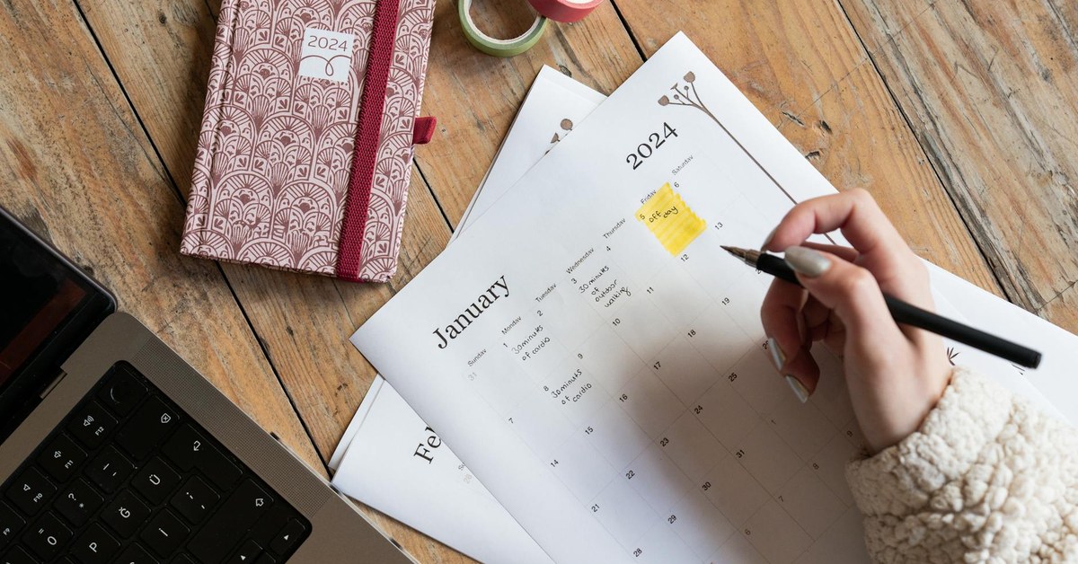 How to Handle Timezone Scheduling as a Remote Leader