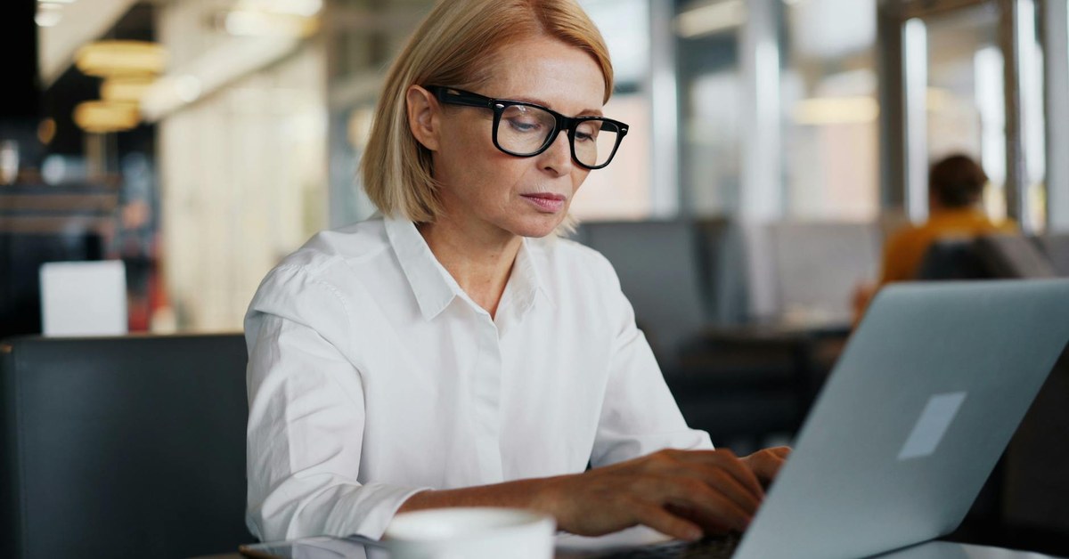 How to Set Email Response Expectations with Your Team