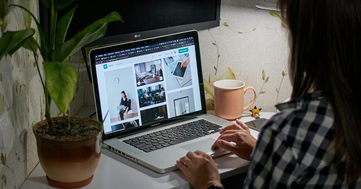 How to Track Remote Team Productivity Without Surveillance