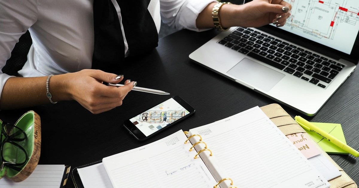 Beyond the Founder's Shadow: The Strategic Imperative to Transition a Founder Led Management Led Business