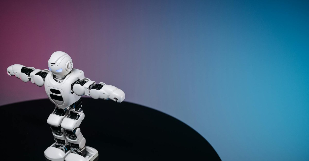 Internal Audit vs External Audit: The Business Efficiency Comparison