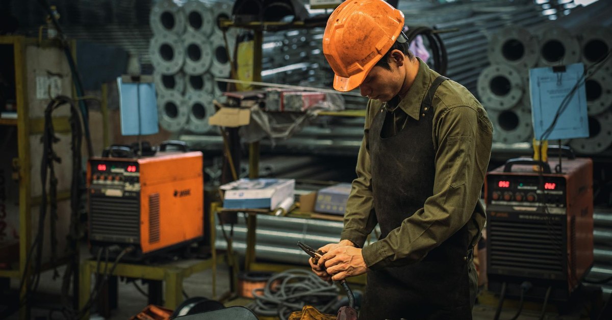 Reclaiming Production: Addressing the Hidden Costs of Meeting Culture in Manufacturing Companies