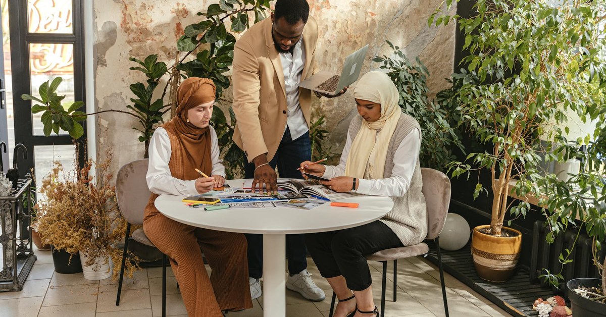 Mastering Meeting Culture in Poland Business: A Strategic Imperative for Global Leaders