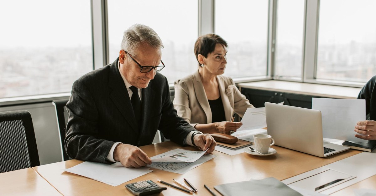 Meeting Recovery Syndrome: The 15 Minutes You Lose After Every Meeting