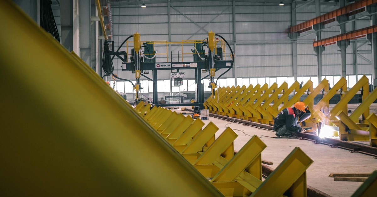 The Unseen Costs: Reclaiming Strategic Operational Efficiency in Manufacturing
