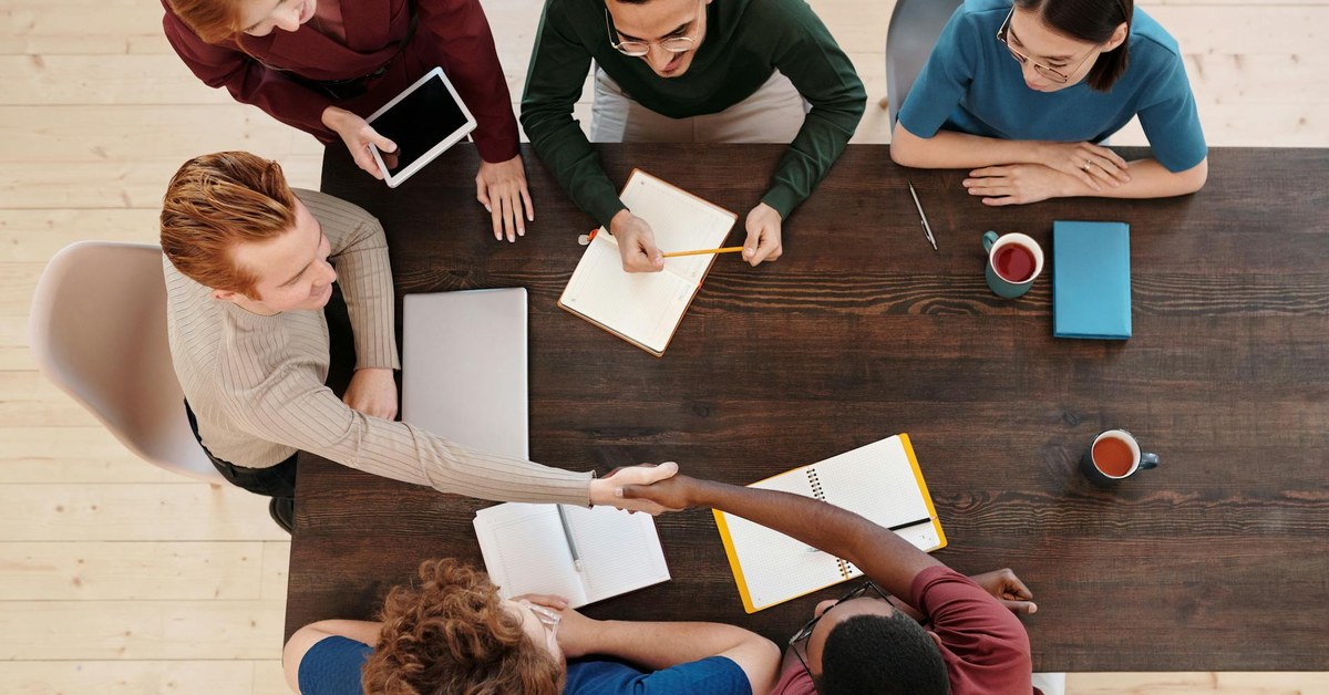 Mastering Quarterly Priorities for Sales Directors: A Strategic Imperative