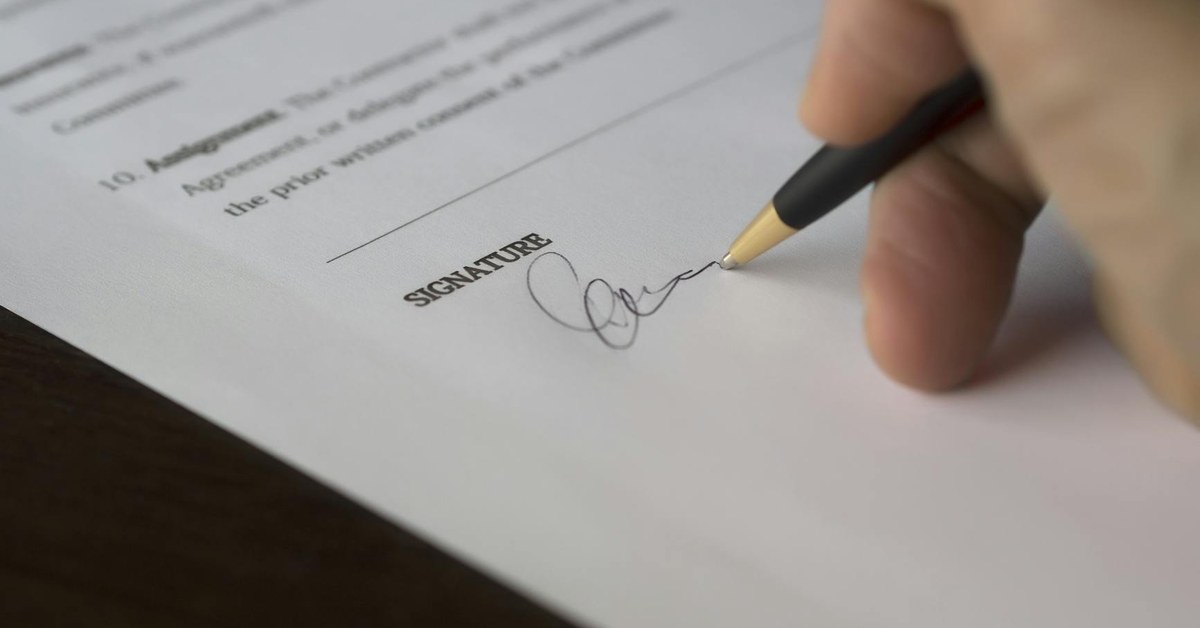 Stop Doing Your Own Bookkeeping If You Earn Over £50K
