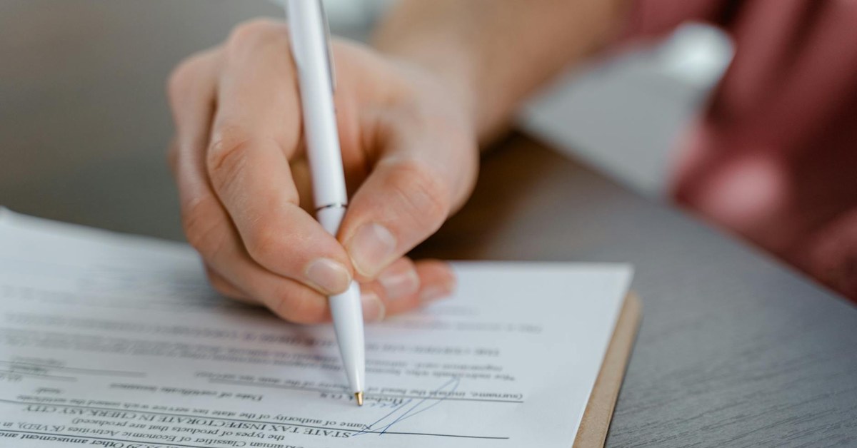 The Admin Trap for Solo Consultants and Freelancers