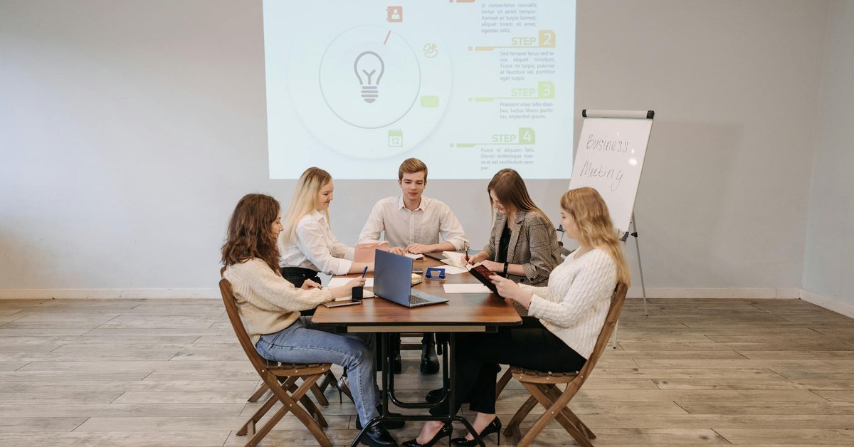 The Agenda Template That Cuts Every Meeting in Half