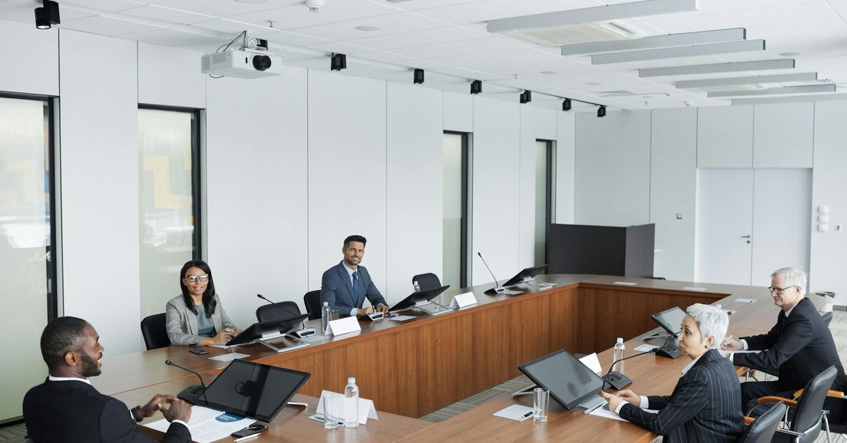 The CEO Meeting Diet: Going from 30 to 10 Meetings a Week