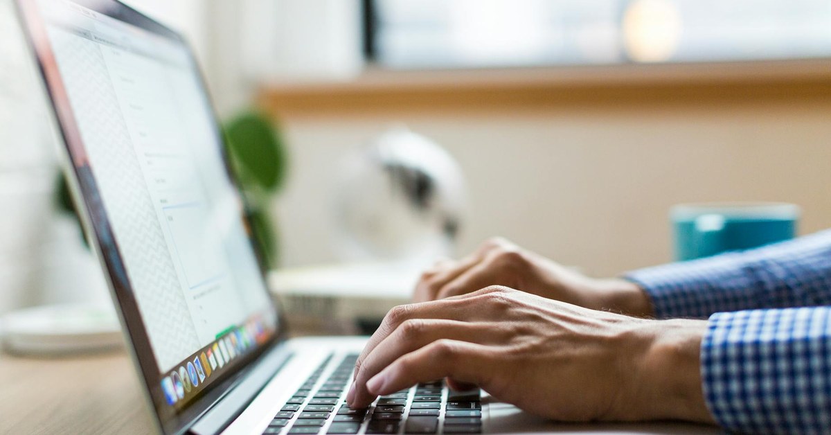 The Weekly Email Report Nobody Reads: Better Alternatives