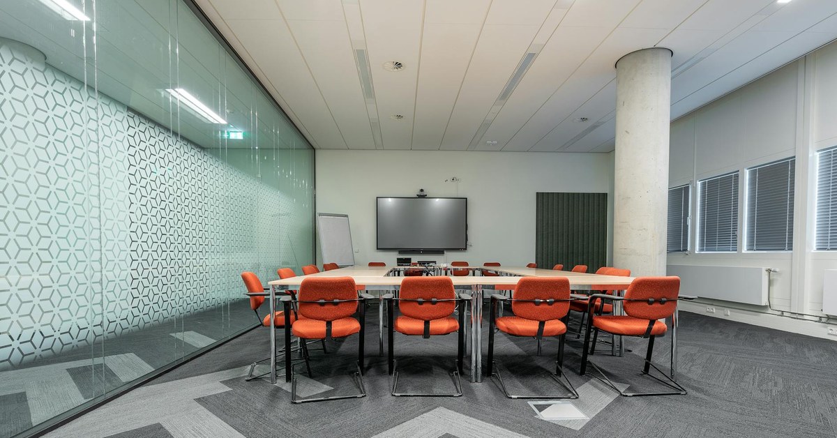 Reframing Time: Strategic Time Management in Middle East Business Culture