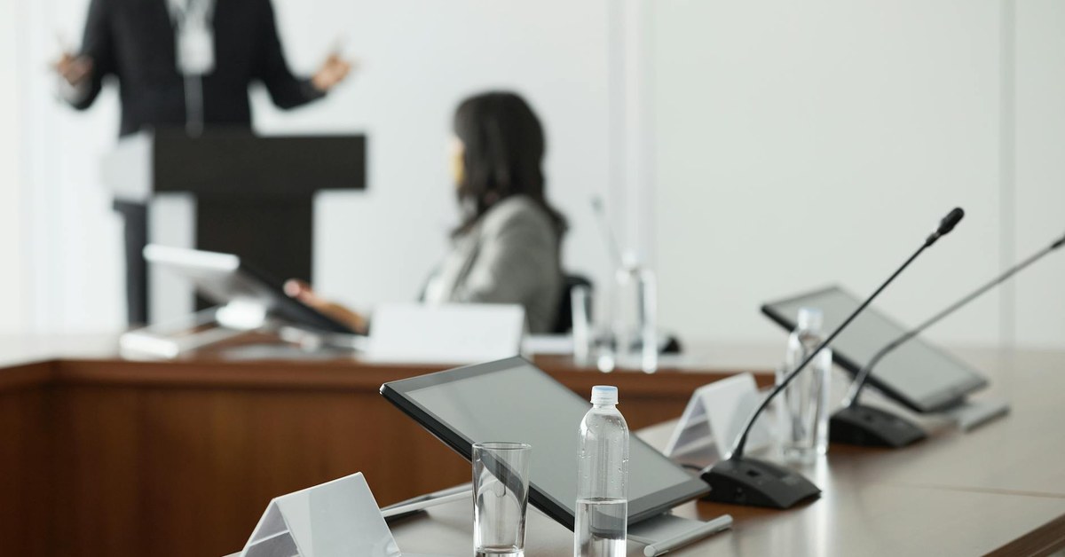 Mastering Time: Understanding Switzerland's Business Precision Culture
