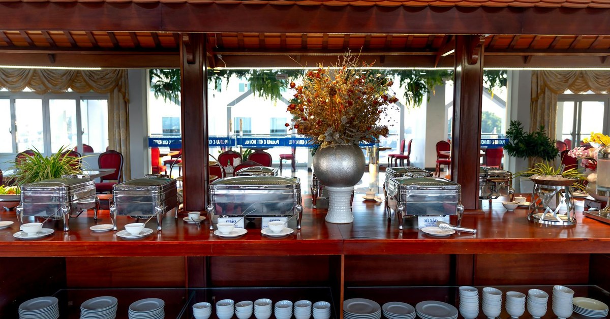 Beyond the Front Desk: Unmasking the True Time Wasters in Hospitality