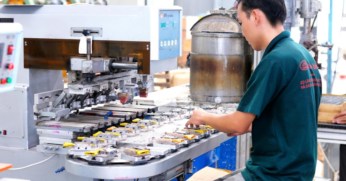 Uncovering the Biggest Time Wasters in Manufacturing: A Strategic Imperative