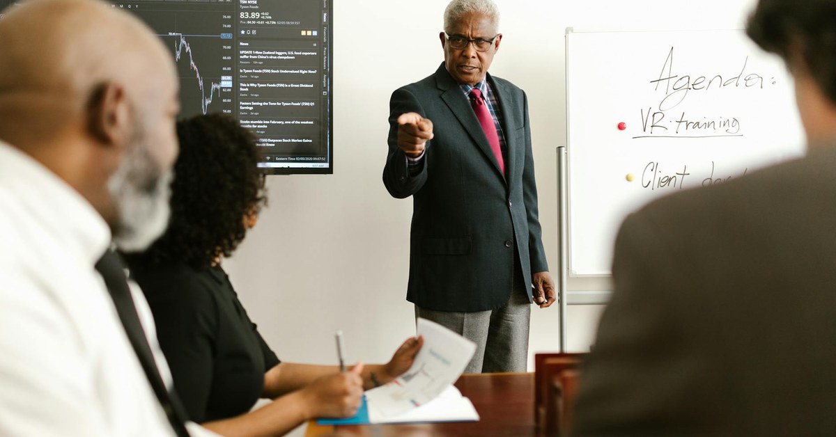 What is a Fractional Executive and Why Founders Are Rethinking Leadership Models