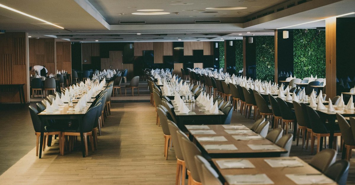 Beyond Surface-Level Savings: What to Look for in a Strategic Efficiency Consultant for Hospitality