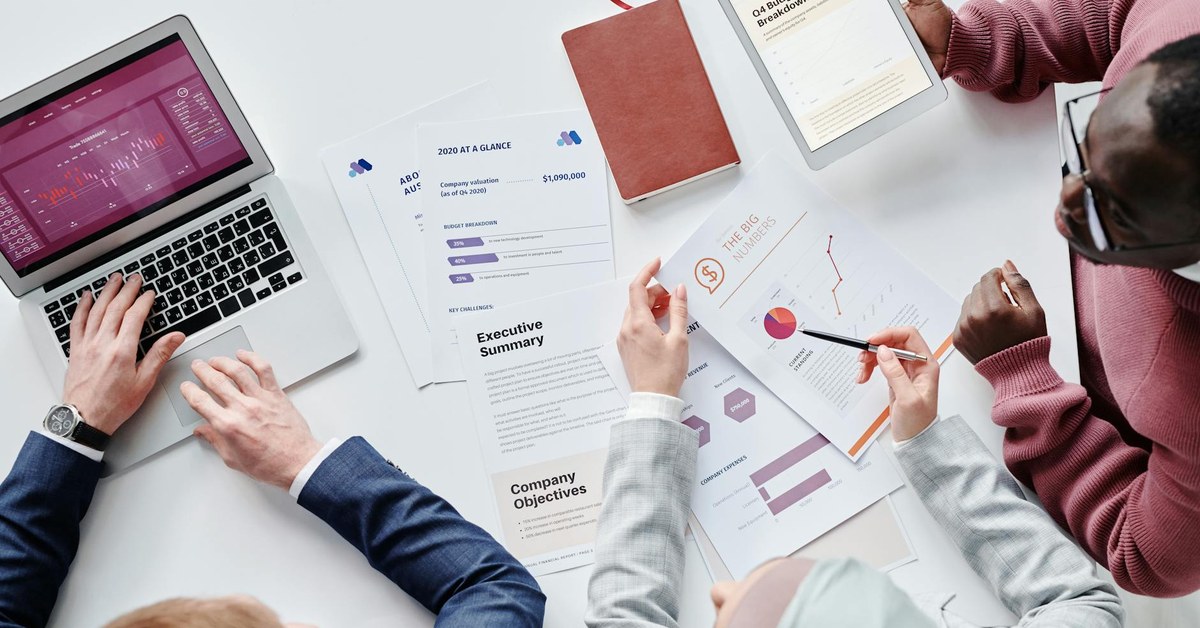 Why Creative Teams Need Fewer Meetings Than Everyone Thinks