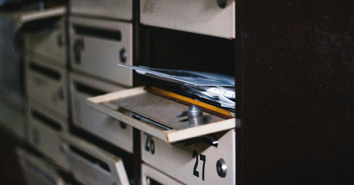 Why Your Inbox Is Running Your Day (And How to Stop It)